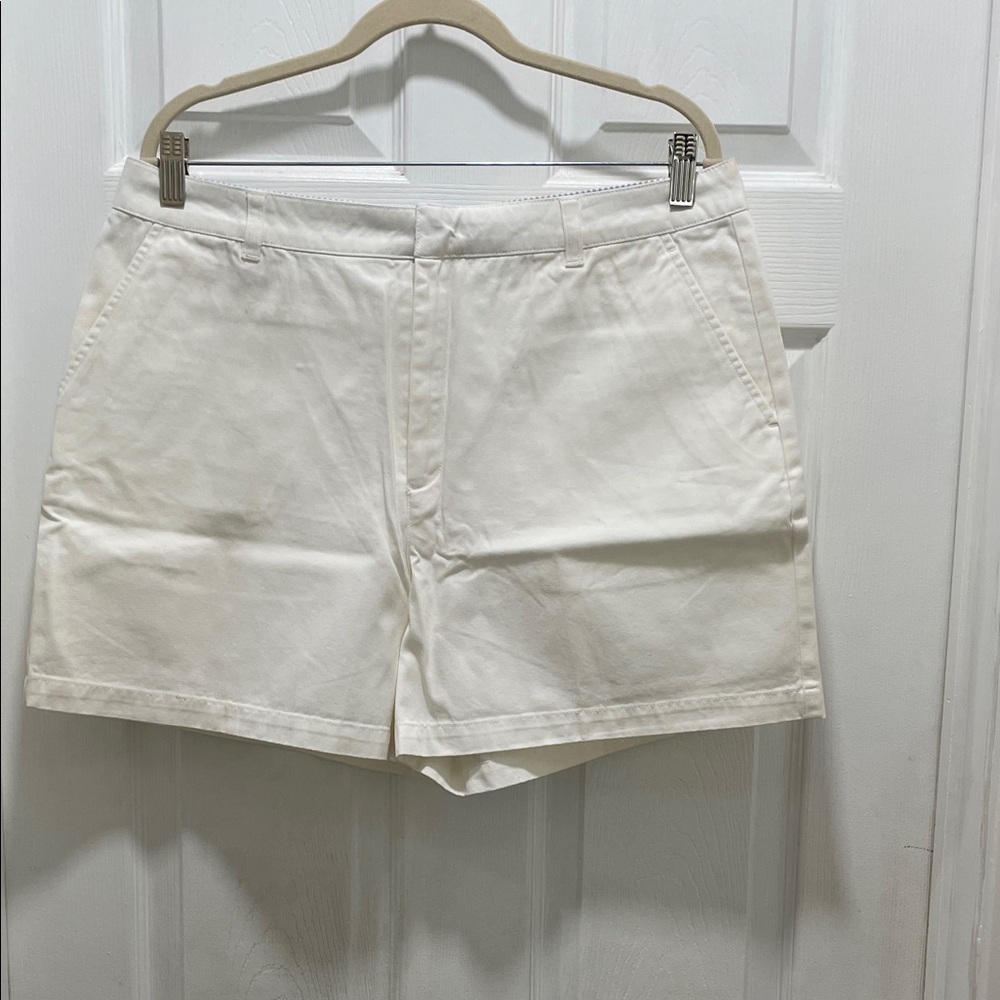 Tommy Hilfiger Women's White Shorts